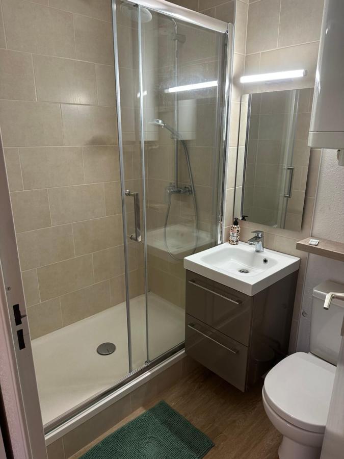 2 Pieces Acces Et Thalasso Apartment *